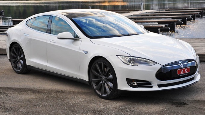 Broom - Biltest - 2013 Tesla Model S Performance Combi-Coupè Batteri -  Test: Tesla Model S: – Dette er årets mest spennende bil